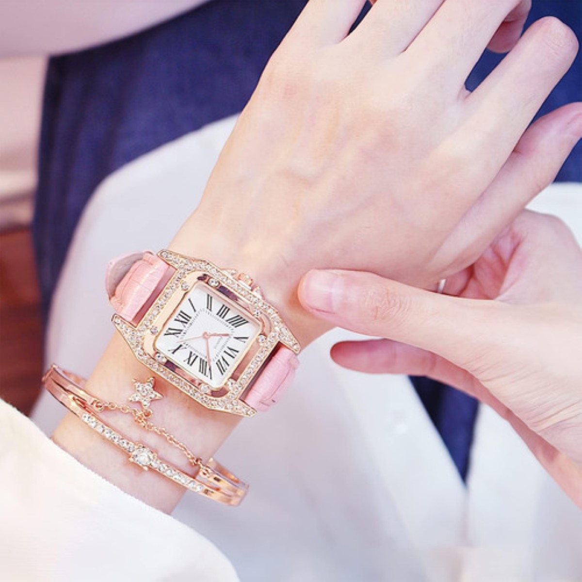 Reloj Cuadrado De Cuarzo Para Mujer Con Pulsera De Estrellas rosa