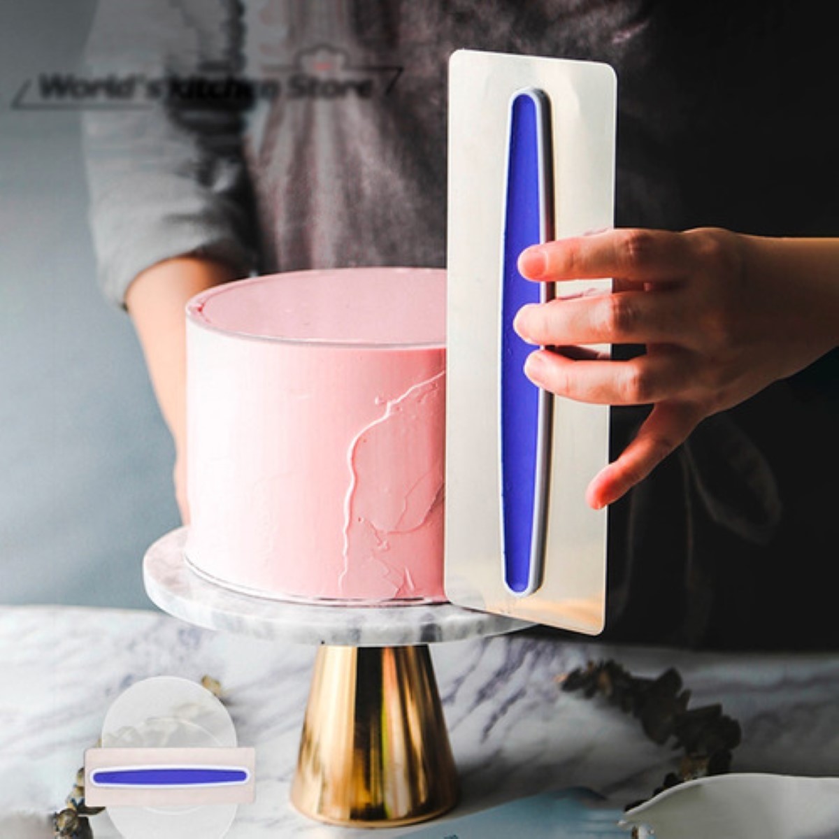 Alisador Espátula Raspa Acero Pastel Reposteria Fondant 23cm plata morado