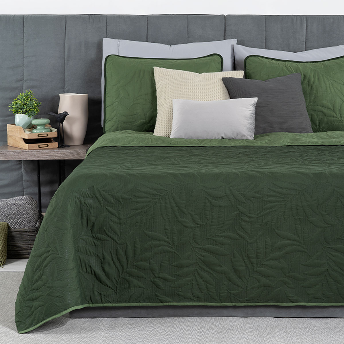 Edredón Ligero Matrimonial Doble Vista con Funda Verde Oscuro - Verde Oliva REAL TEXTIL.