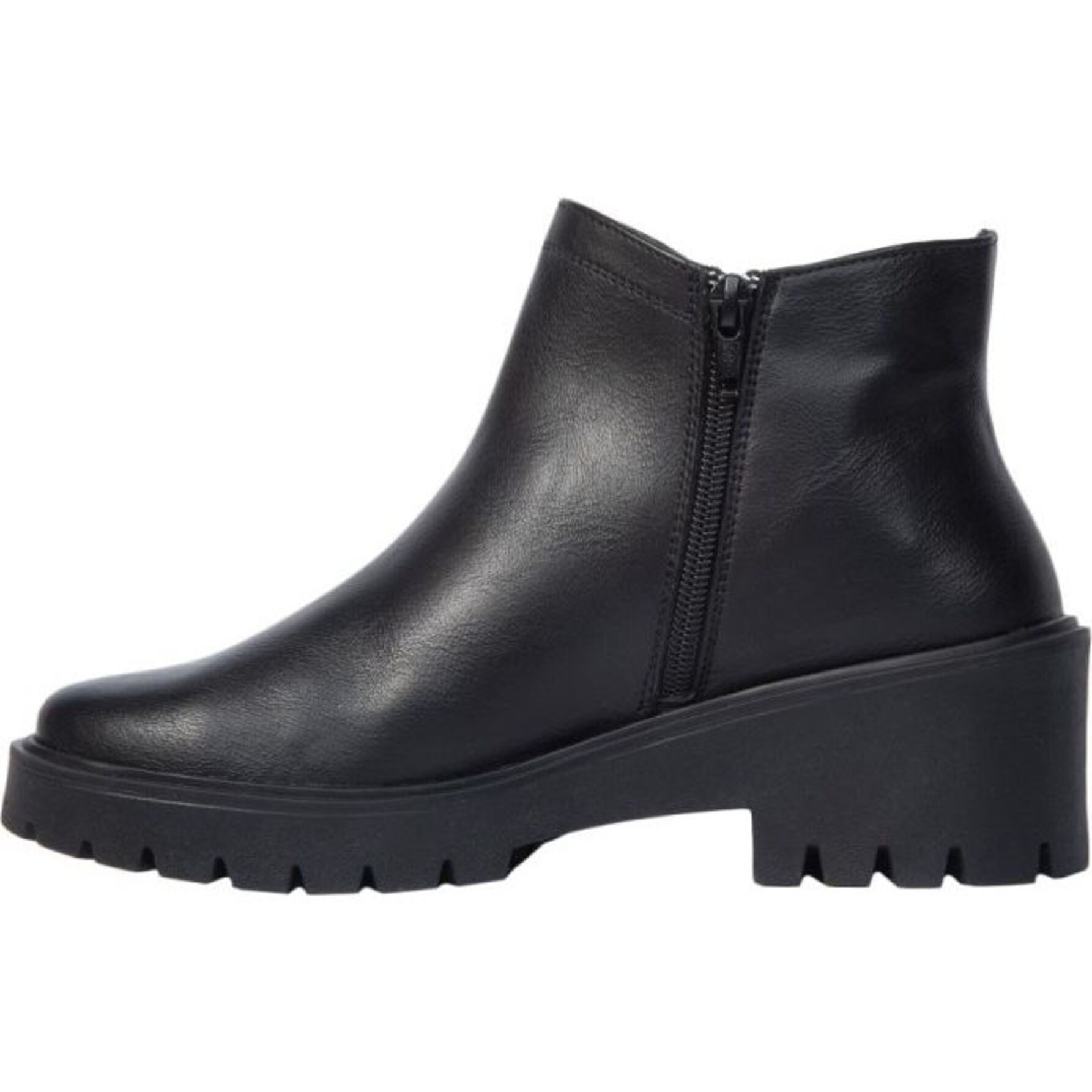 Botín para mujer, con acabado napa y suela track, color negro, marca Tierra Bendita 1179269