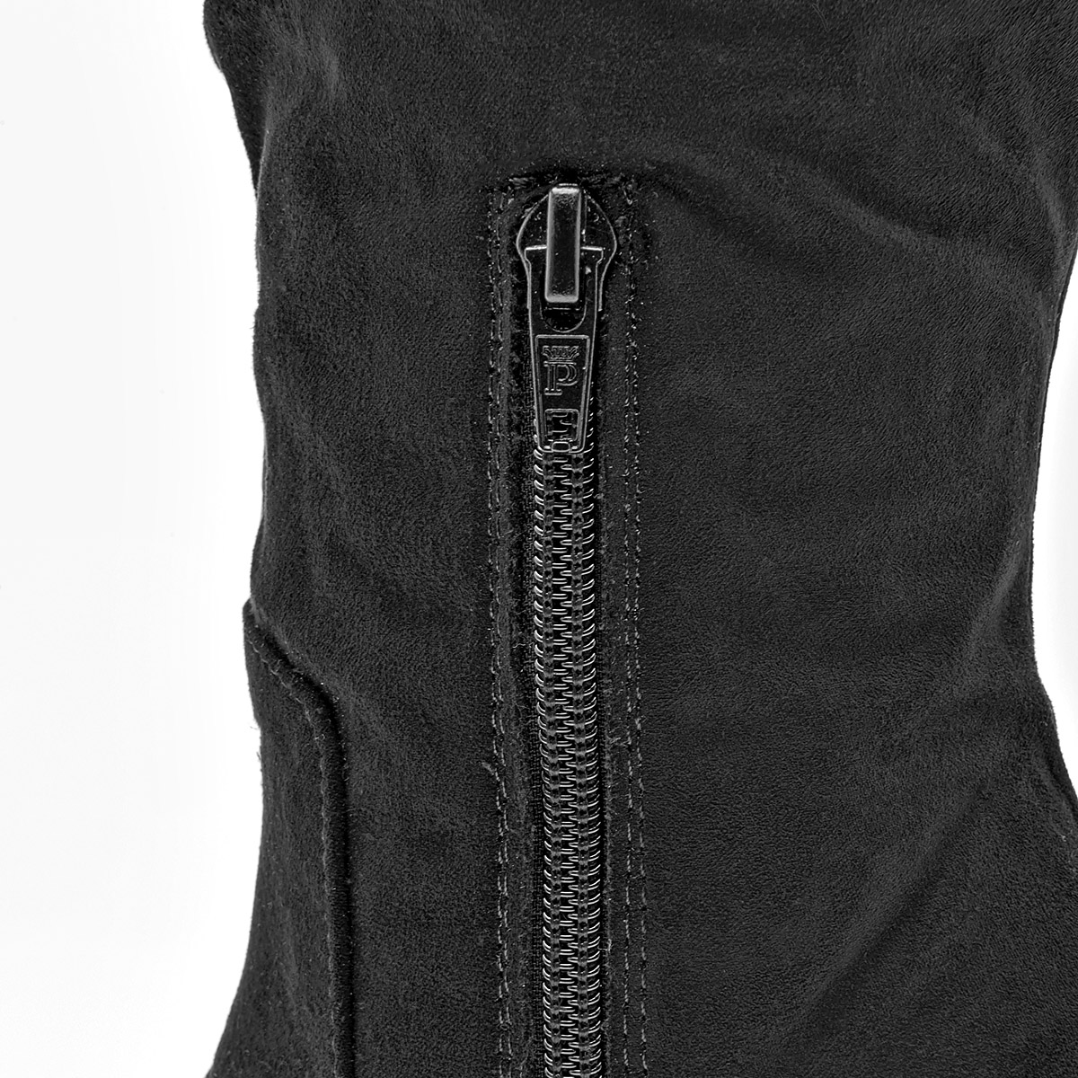 Catalina Bota Larga Mujer En Gamuza Tacon Cuadro 8cm Tubo 26 cm Color Negro E9