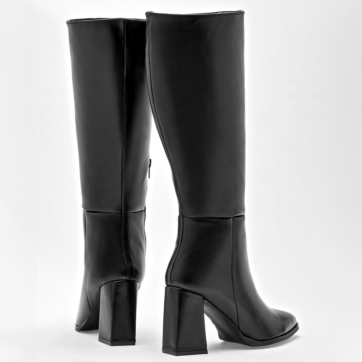 Kiut Bota Larga Mujer Tacon Aguja 9cm Tubo 38cm Color Negro E9