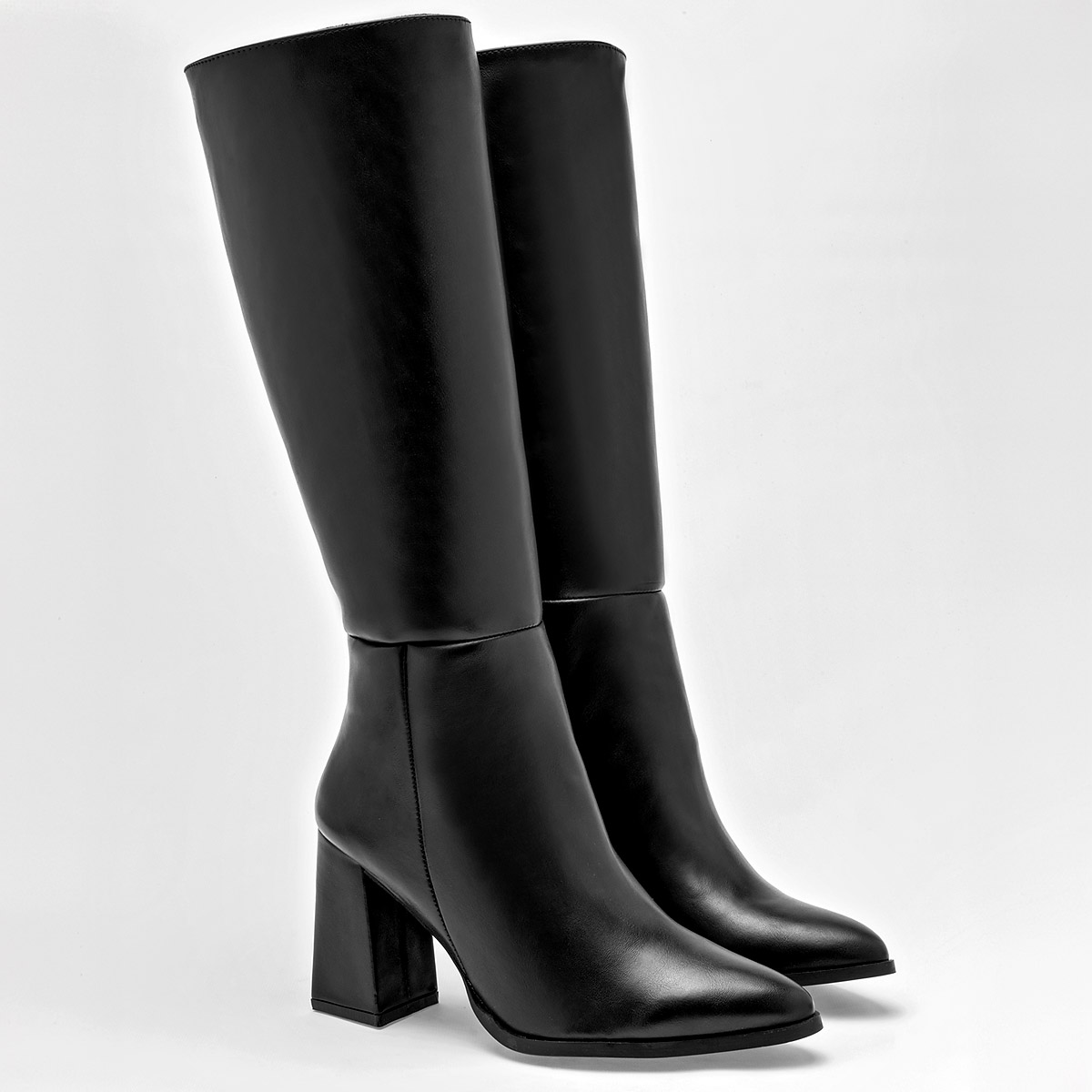 Kiut Bota Larga Mujer Tacon Aguja 9cm Tubo 38cm Color Negro E9