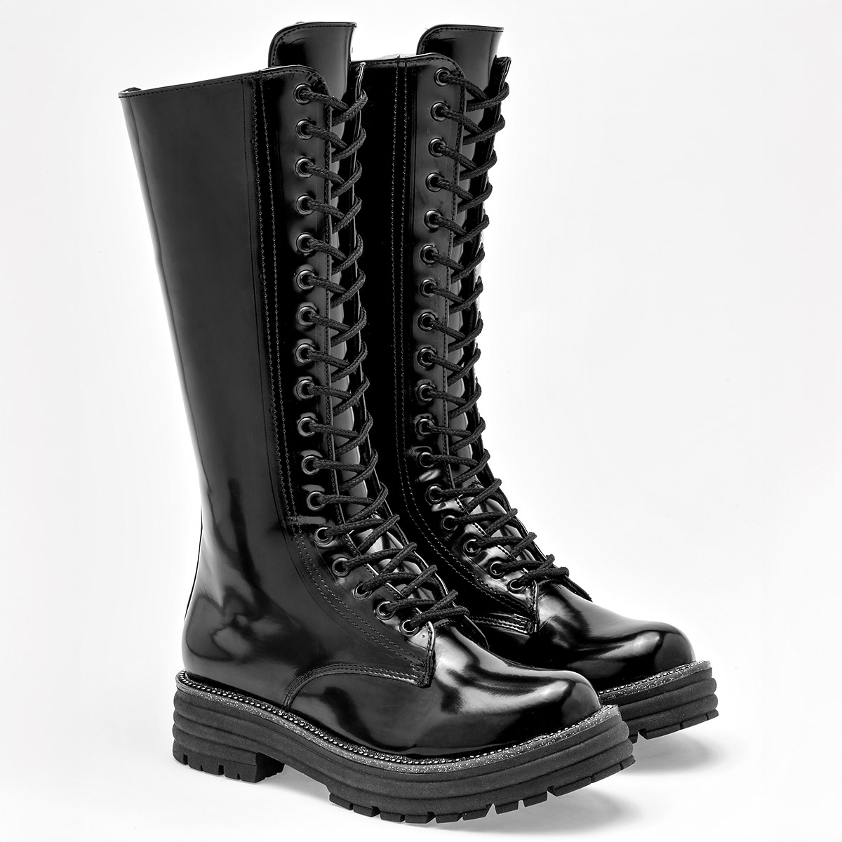Mutante Bota Larga Urbana Mujer en Charol Tubo 31 cm Color Negro E9