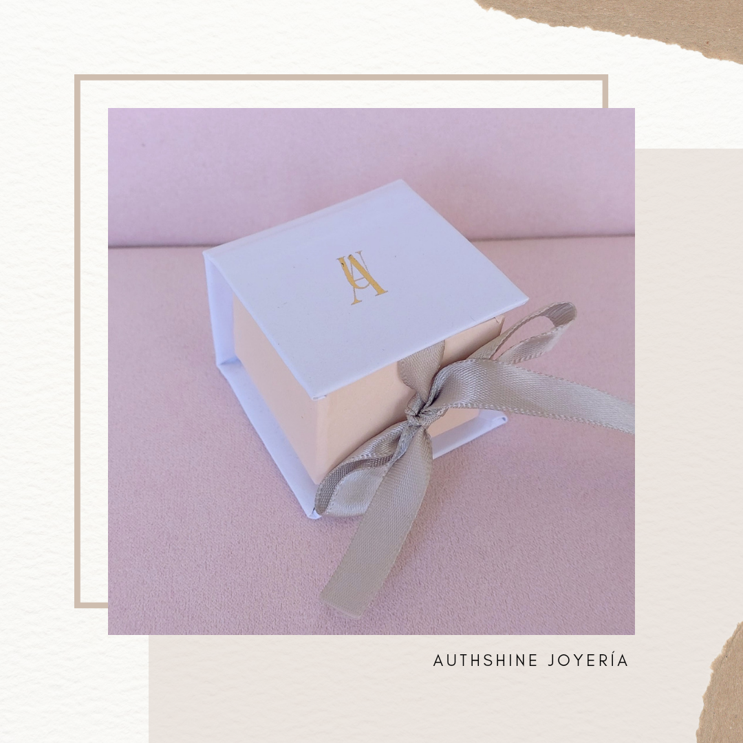 Aretes Dormilonas Authshine Oro amarillo 14 kilates 4mm mujer