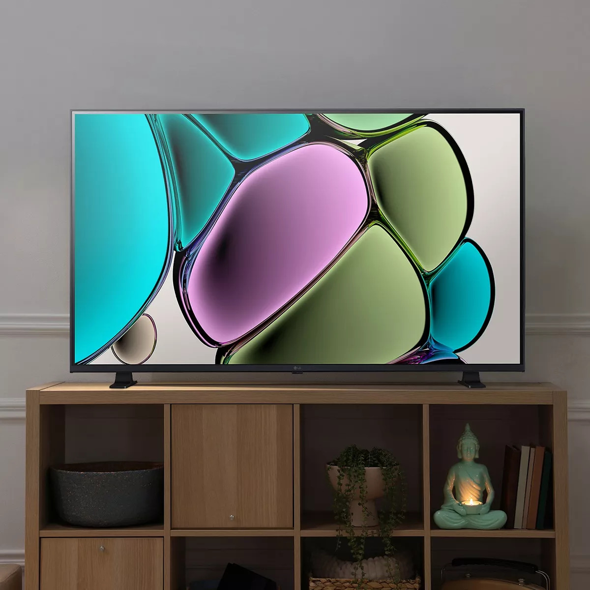 SMART TV Pantalla 32" LG HD ThinQ AI y WebOS Procesador α5