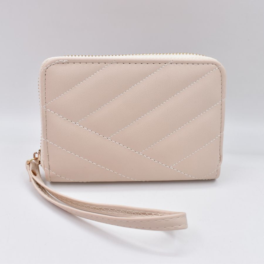 Cartera Capitonado Beige Con Correa Para Muñeca 