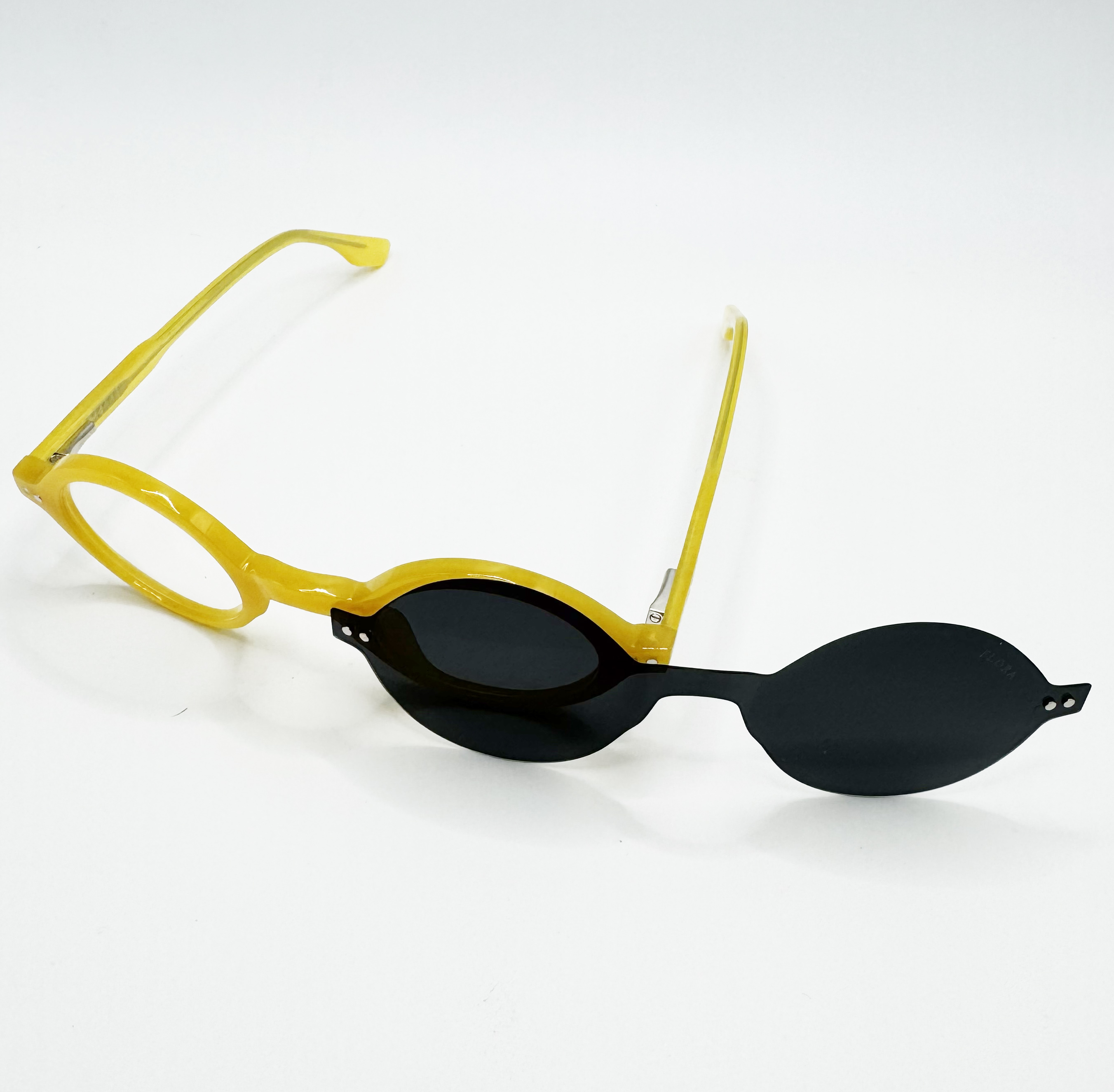 Lentes Multifuncionales Oftalmologicos P/Sol Leon Flora