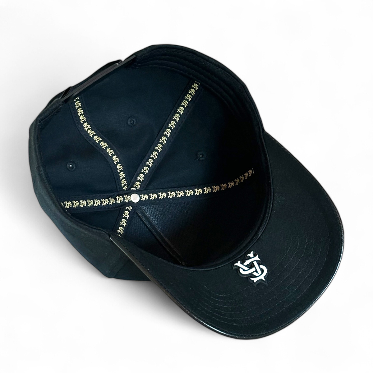 VAGO Style Gorra NO FEAR Negra Ajustable de Moda con Visera Curva Negra