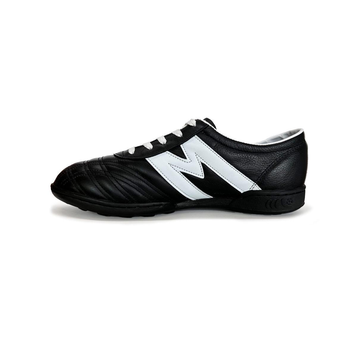 Manríquez Tenis de Fútbol Turf Negro Blanco Profesional
