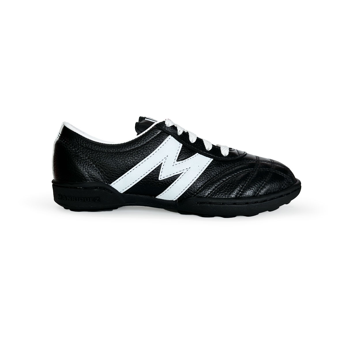 Manríquez Tenis de Fútbol Rápido Niño Negro Blanco