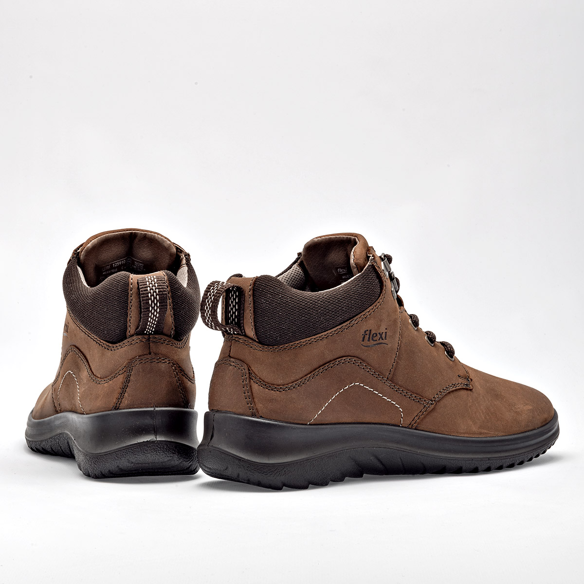 Flexi Botin Casual Piel Mujer Tubo 8cm Color Cafe E9