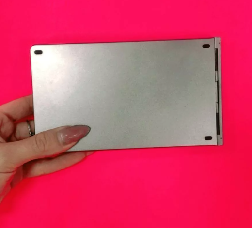 Teclado Ultra Portátil Plegable Recargable para 3 dispositivos BT (A1006) 