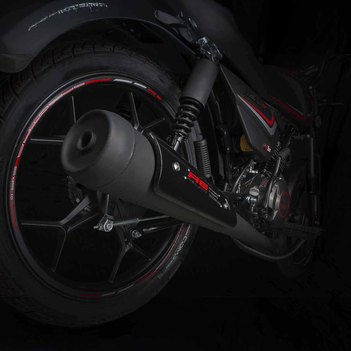 Motocicleta Veloci Black Hawk 200 CC Negro 2025