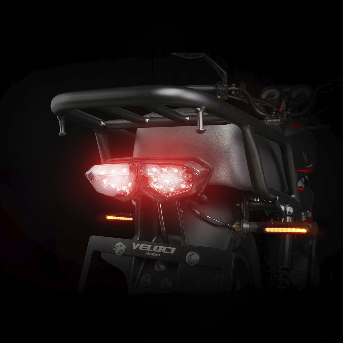 Motocicleta Veloci Black Hawk 200 CC Negro 2025