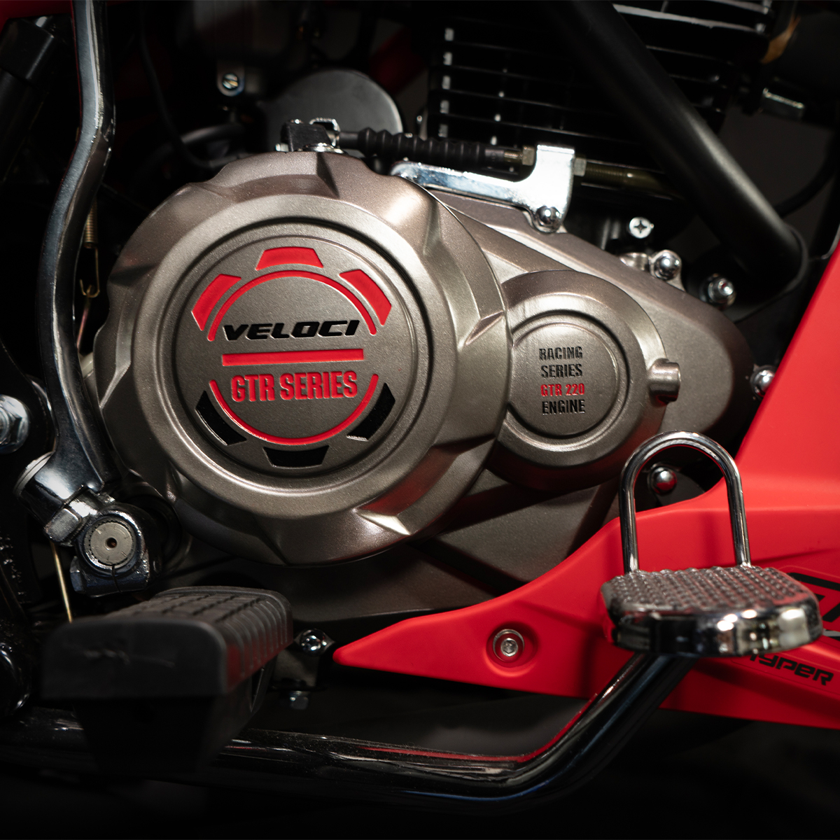 Motocicleta Veloci Razzer GT3 220 CC Rojo Mate 2025