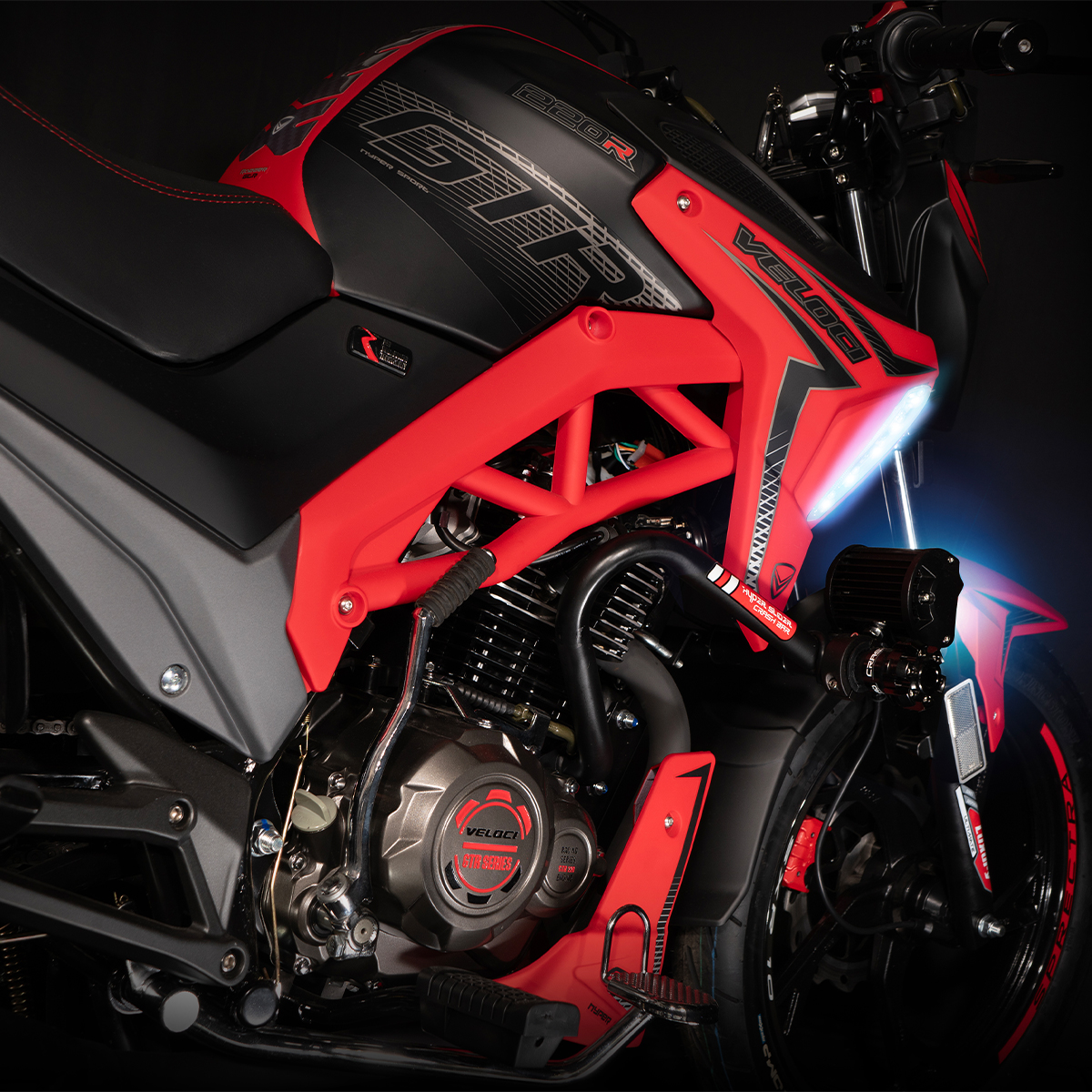 Motocicleta Veloci Razzer GT3 220 CC Rojo Mate 2025