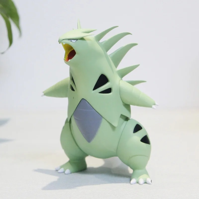 Figura Colección Original Anime Poke Tyranitar Bandai Namco Regalo