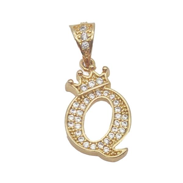 Cadena y dije de brillos con corona de oro laminado letra "Q"