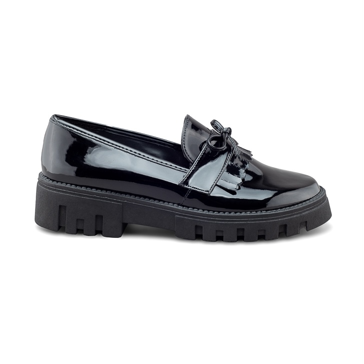 Mocasín Chunky de Charol Negro con Moño y Plataforma