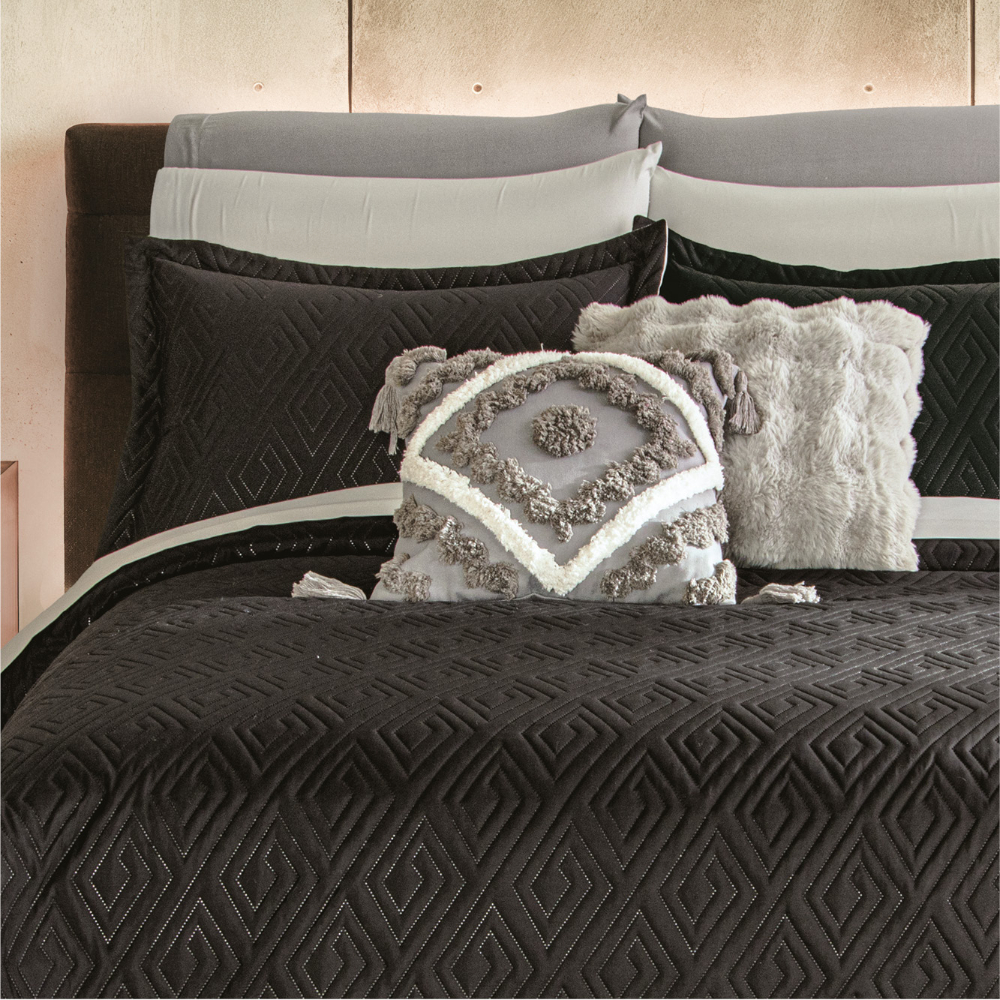 Colcha Neo Negra C/Holán Mat/Queen Size Poliéster Concord