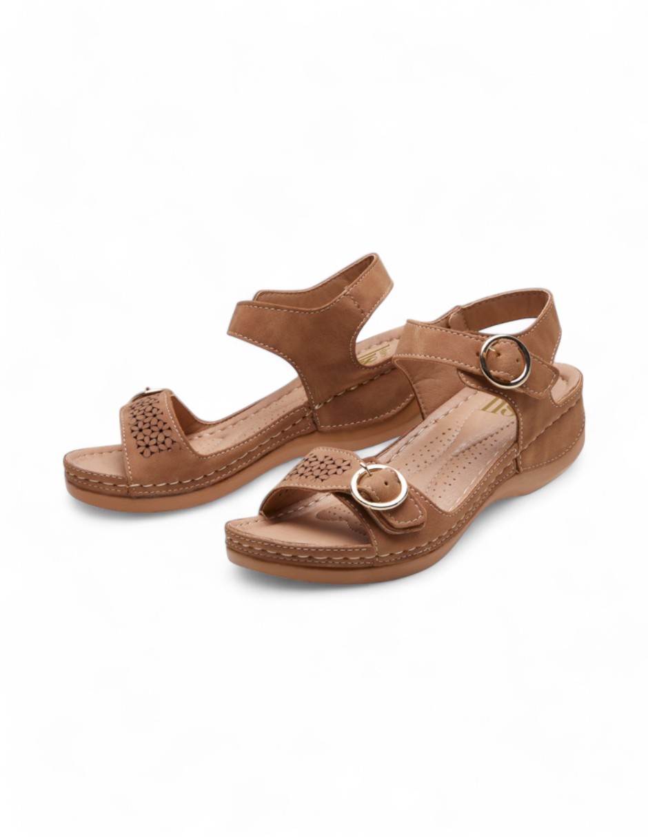 Sandalias Mujer Plataforma Tipo Piel Herraje y Madera Camel