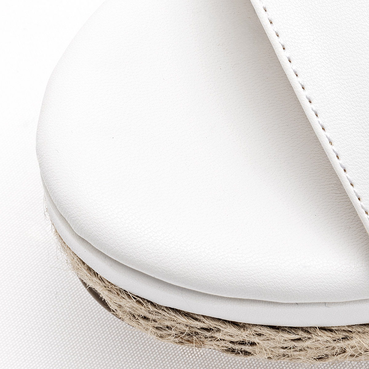 SANDALIA PLATAFORMA 7 CM FIRST AVENUE PARA MUJER COLOR BLANCO 5204