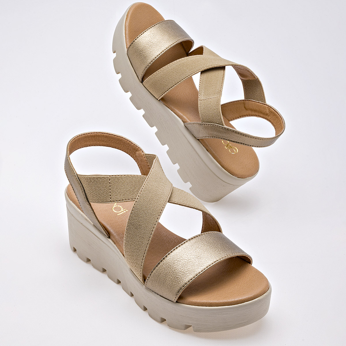 SANDALIA PLATAFORMA 6 CM GILARDI PARA MUJER COLOR ORO 802
