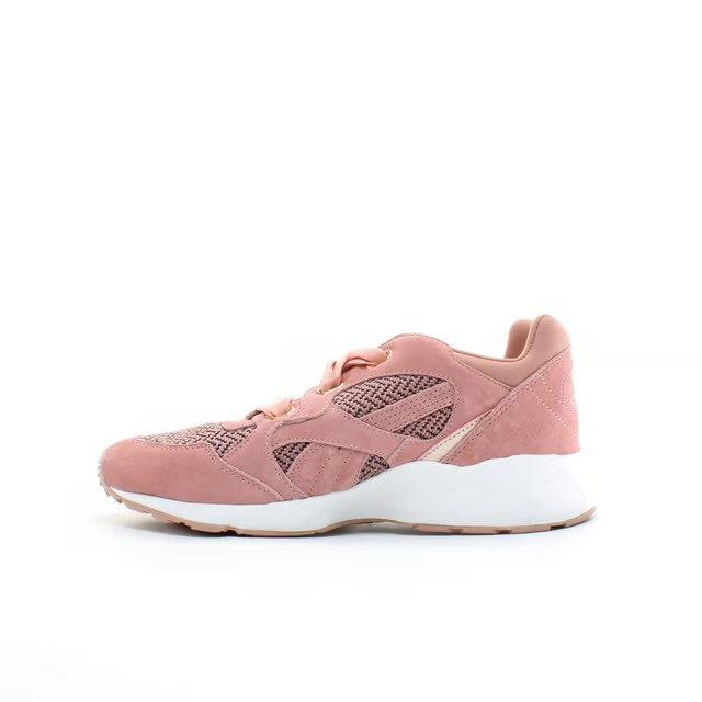 Tenis Puma Prevail Heart MU Womens Pink Trainers