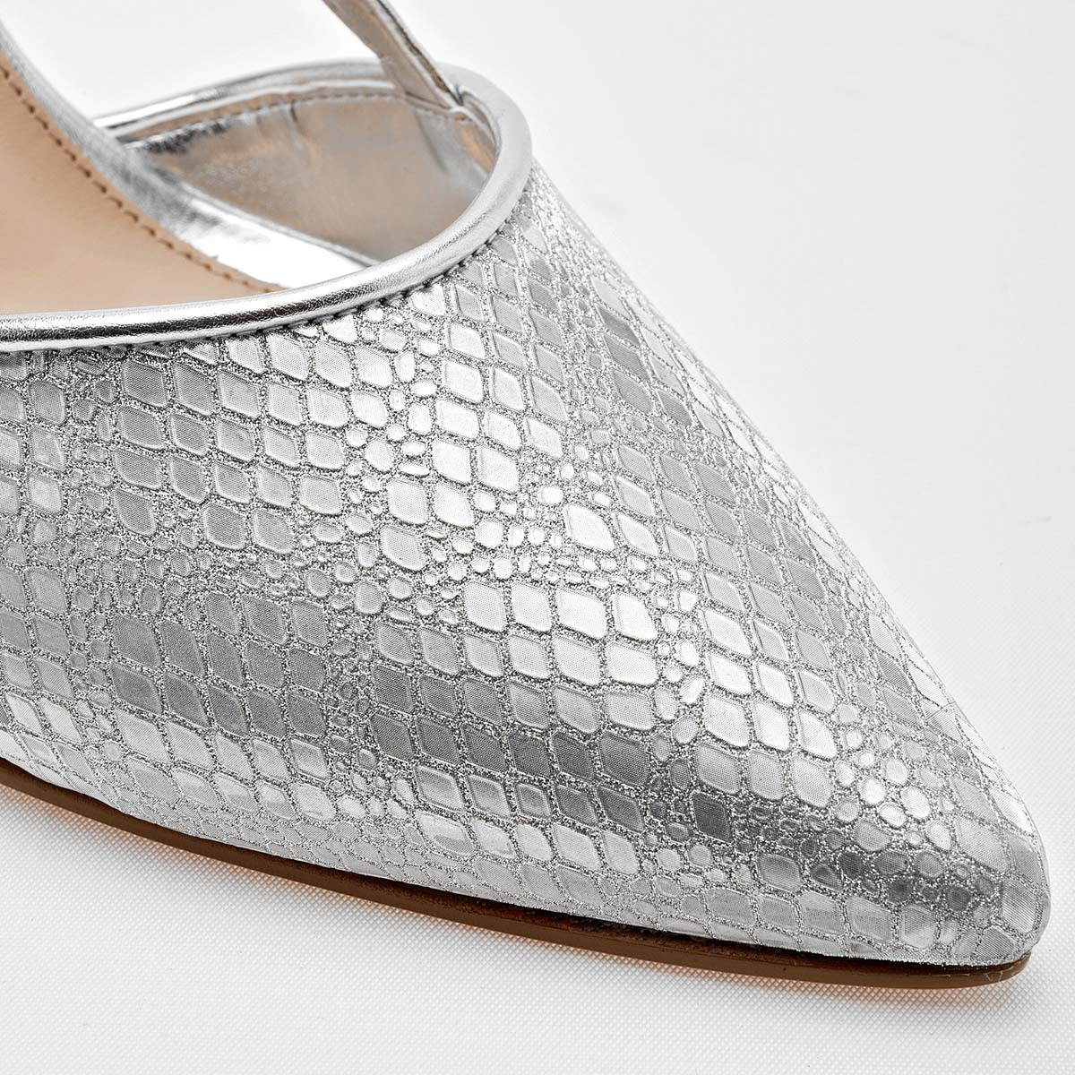 CLASBEN SIRCE ZAPATILLA MUJER CASUAL  TACON 10 CM COLOR PLATA