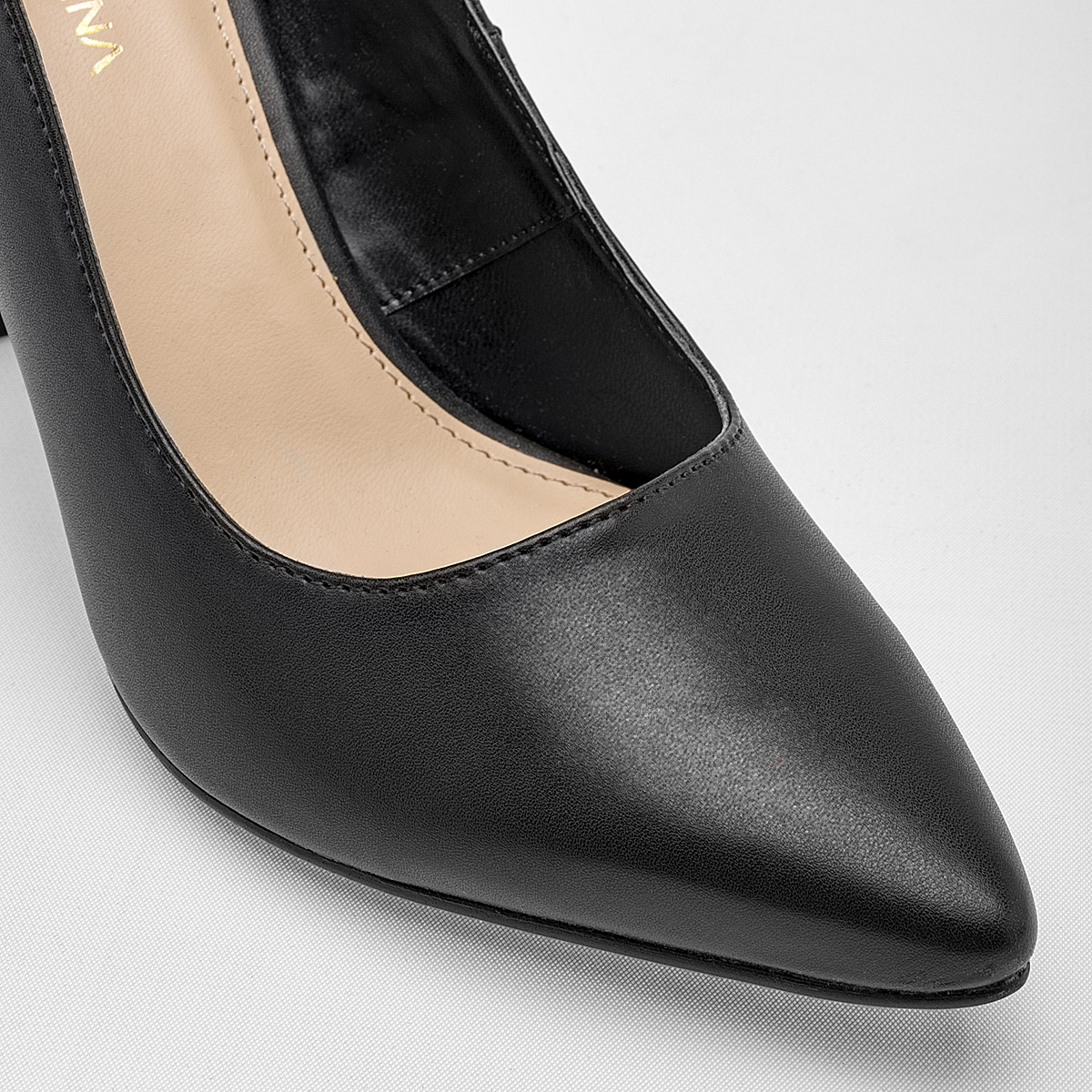 LADY PAULINA 35701 ZAPATILLA MUJER CASUAL TACON 8 CM COLOR NEGRO