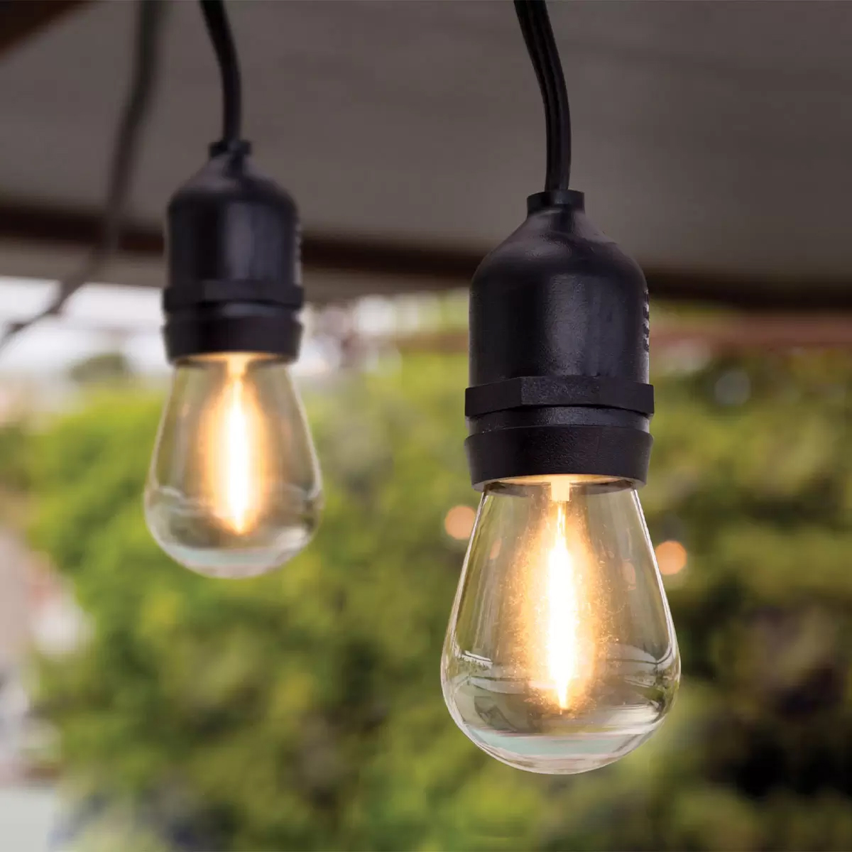 Serie De Luces LED Para Exterior 48 Pulg Feit Electric
