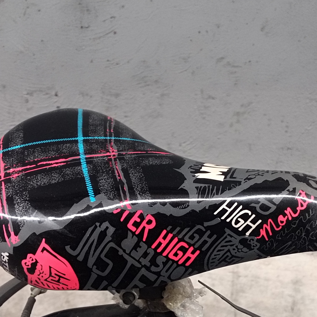 Bicicleta Veloci Reacondicionado Monster High R16 Negro