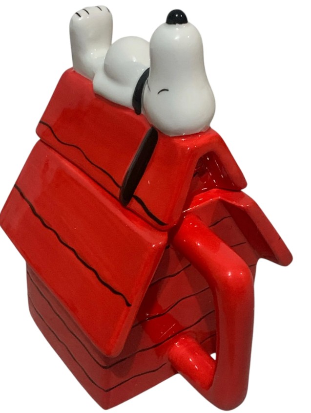 Snoopy Taza 3D Esculpida en Cerámica con Tapa, Diseño Casa  Peanuts, Capacidad 591 ml