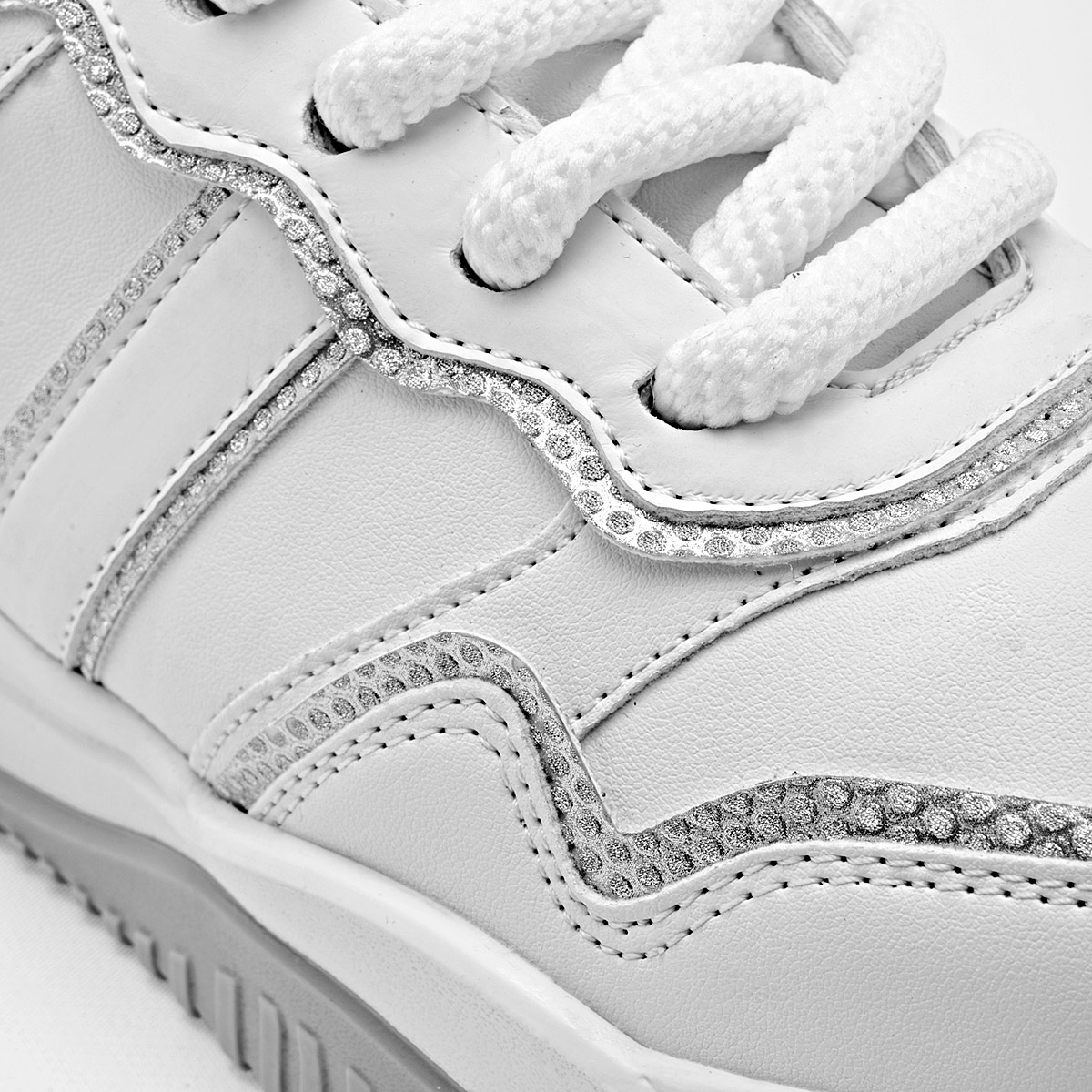 GÖSH 2931W02 MUJER TENIS CASUAL COLOR BLANCO PLATA