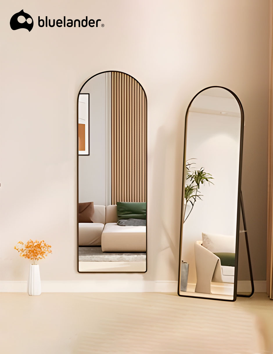Espejo Curvo de Cuerpo Completo con Soporte y Marco de Aluminio, Negro Bluelander