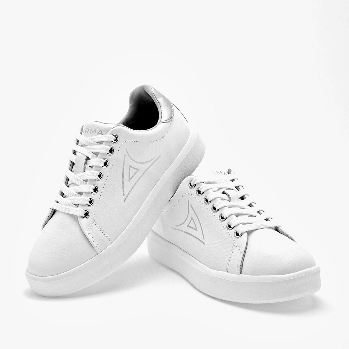 PIRMA 5066 MUJER ZAPATO CASUAL EN PIEL COLOR BLANCO PLATA