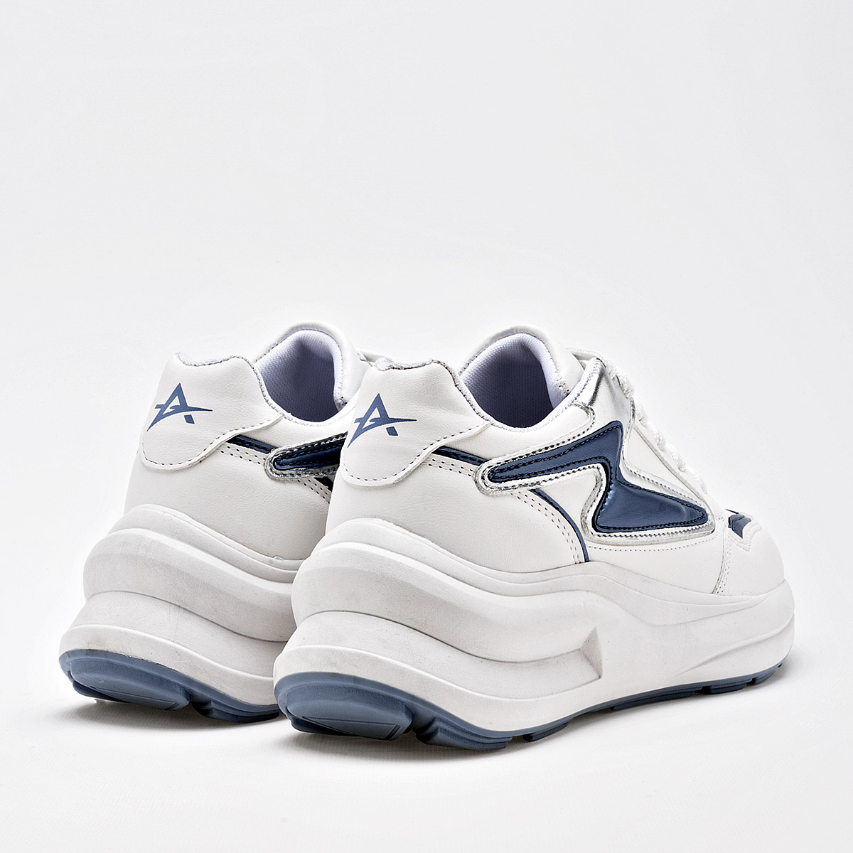 CLASBEN LETONIA MUJER TENIS CASUAL PLATAFORMA 5 CM COLOR BLANCO AZUL PLATA