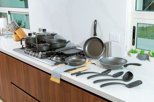 Cinsa Batería De Cocina Sabor 16 Pz Aluminio Antiadherente Negro