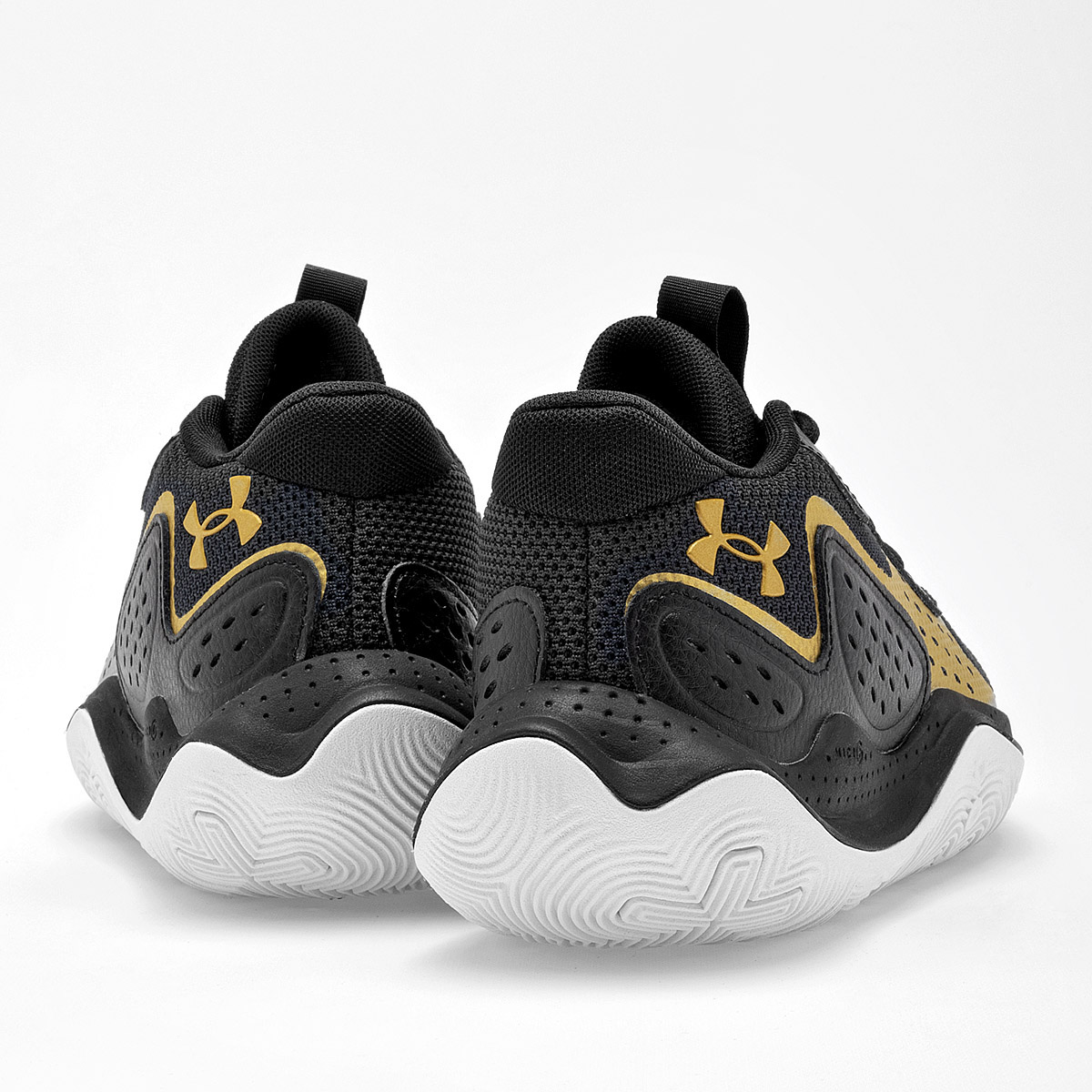 UNDER ARMOUR UA Jet '23 TENIS HOMBRE DEPORTIVO COLOR NEGRO ORO