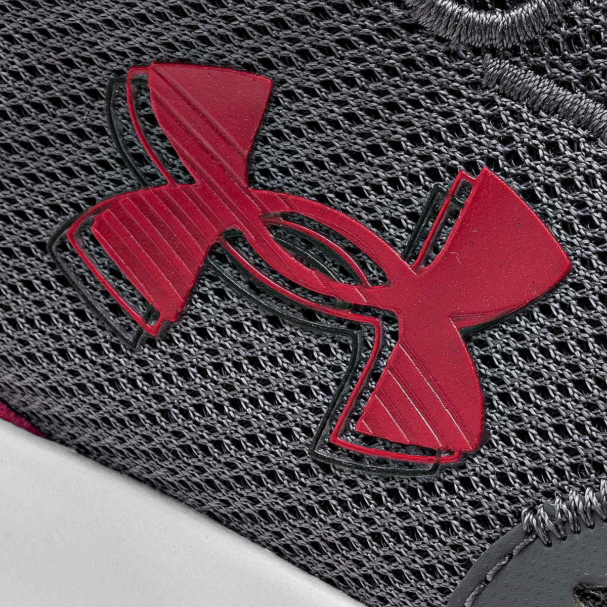 UNDER ARMOUR UA Charged Surge 4 TENIS HOMBRE DEPORTIVO COLOR GRIS ROJO