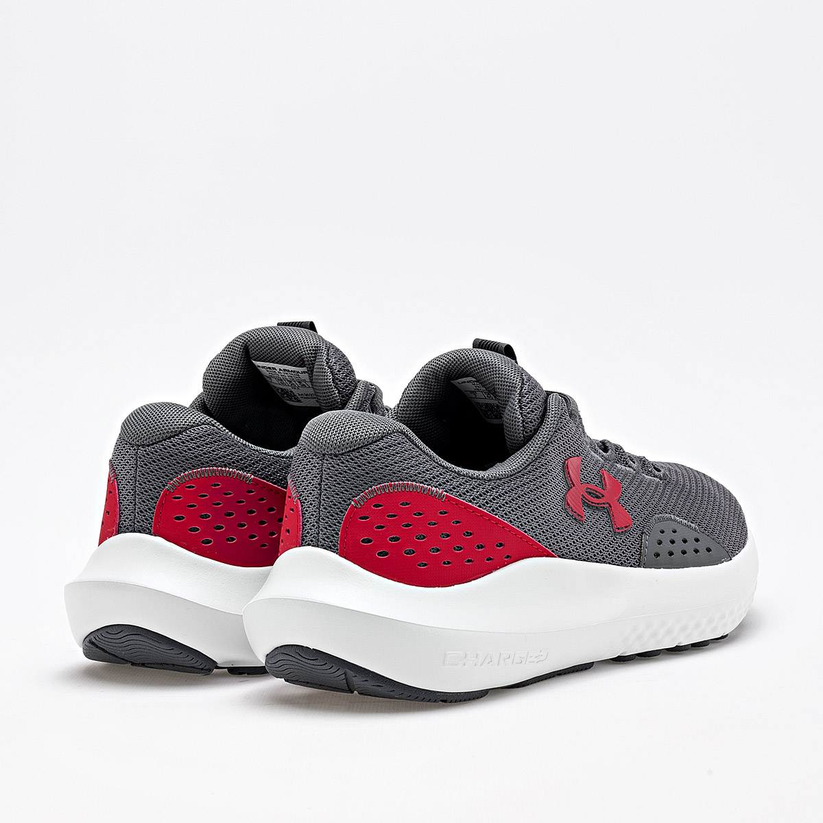 UNDER ARMOUR UA Charged Surge 4 TENIS HOMBRE DEPORTIVO COLOR GRIS ROJO