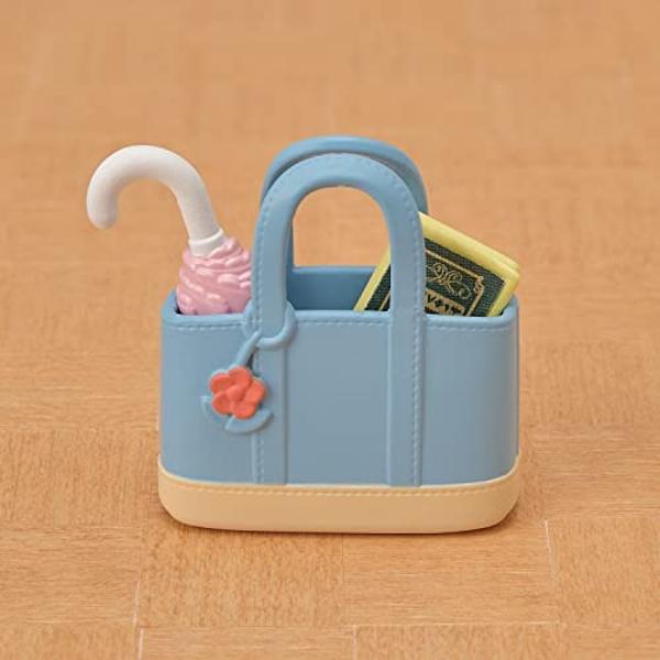 Calico Critters Snow Rabbit Mother's Weekend Travel Set, Dollhouse Playset with Figure and Accessories