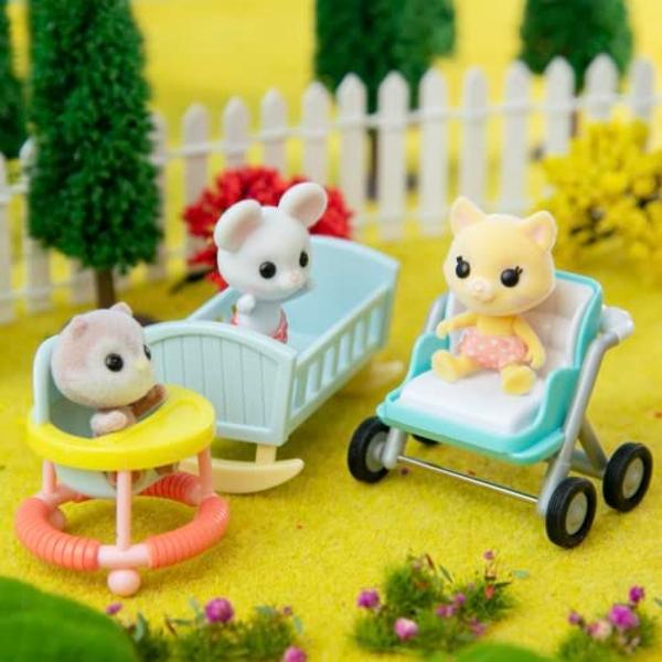 Sunny Days Entertainment Honey Bee Acres Baby Collectible Toy Figure Series, Surprise Set Includes Flocked Poseable Figure with Accessory, Assorted Style, Great Gift for Girls 3+