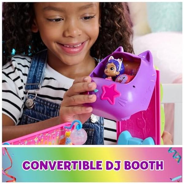 Gabby's Dollhouse Celebration Party Bus, Transforming Playset with Gabby & DJ Catnip Toy Figures & Dollhouse Accessories, Kids Toys for Ages 3 and Up