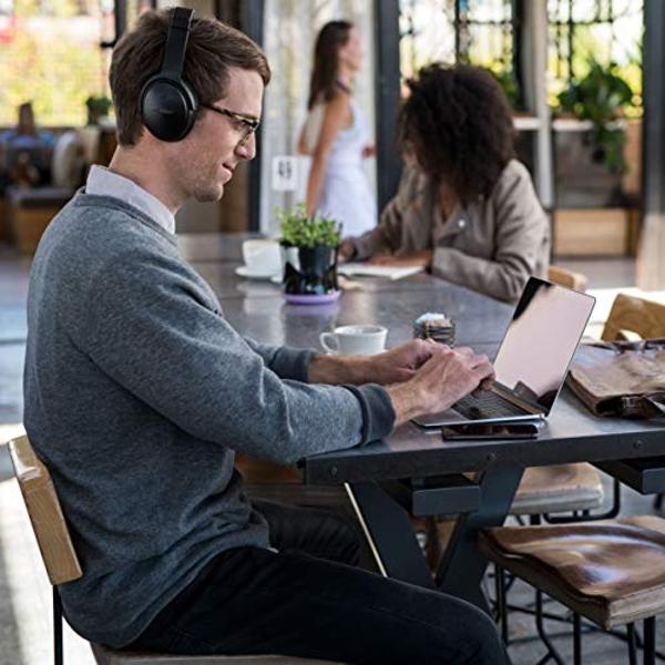 Bose QuietComfort 35 II Wireless Bluetooth Headphones with Alexa - Black (Renewed)