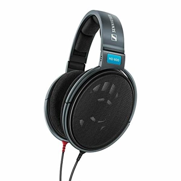 Beats Studio Buds - True Wireless Noise Cancelling Earbuds - Compatible with Apple & Android, Built-in Microphone, IPX4 Rating, Sweat Resistant Earphones, Class 1 Bluetooth Headpho