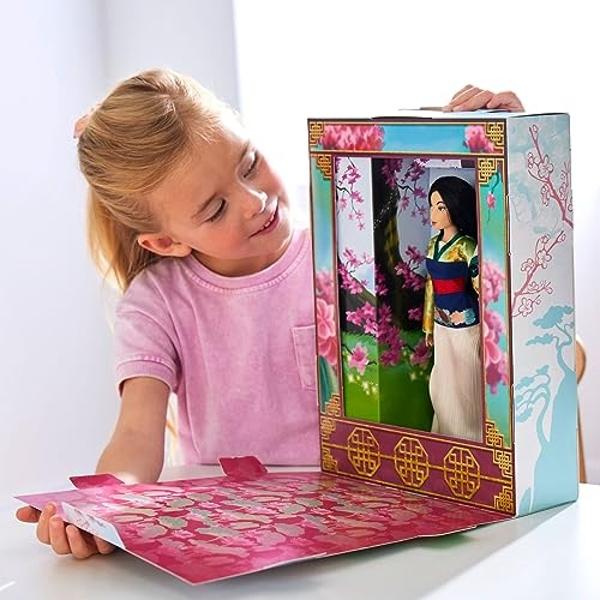 Disney Store Official Mulan Story Doll, Mulan, 11 Inches, Fully Posable Toy in Glittering Outfit - Suitable for Ages 3+ Toy Figure, Gifts for Girls, New for 2023?