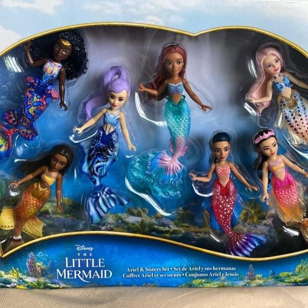 Mattel Disney Princess Toys, The Little Mermaid Ariel & Sisters Small Doll Set, Collection of 7 Mermaid Dolls, Inspired by the Movie