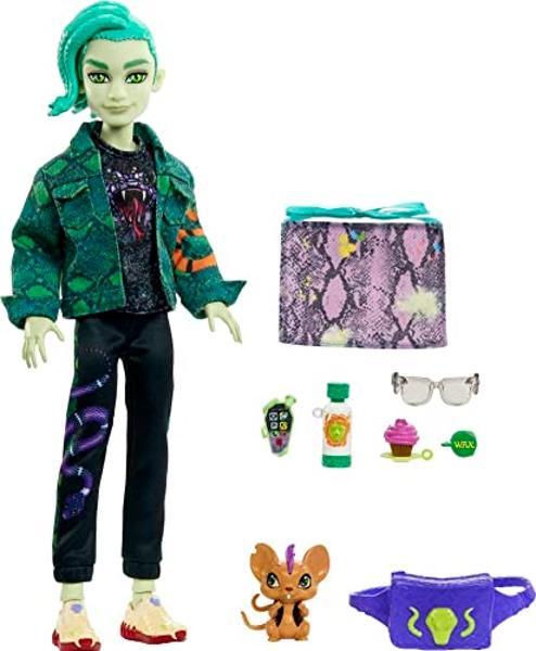 Disney Frozen 2 Elsa Travel Doll 14 Inches Tall